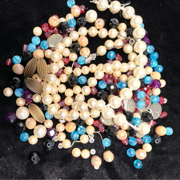 Cream Pearl Gild Blue Bead Collection for  Organic Design Art Projects Crafts - Picture 3 of 6